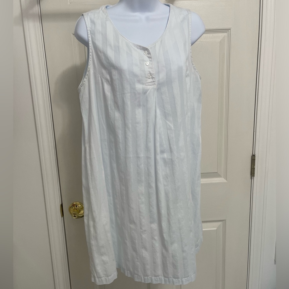 PJamas Gown M